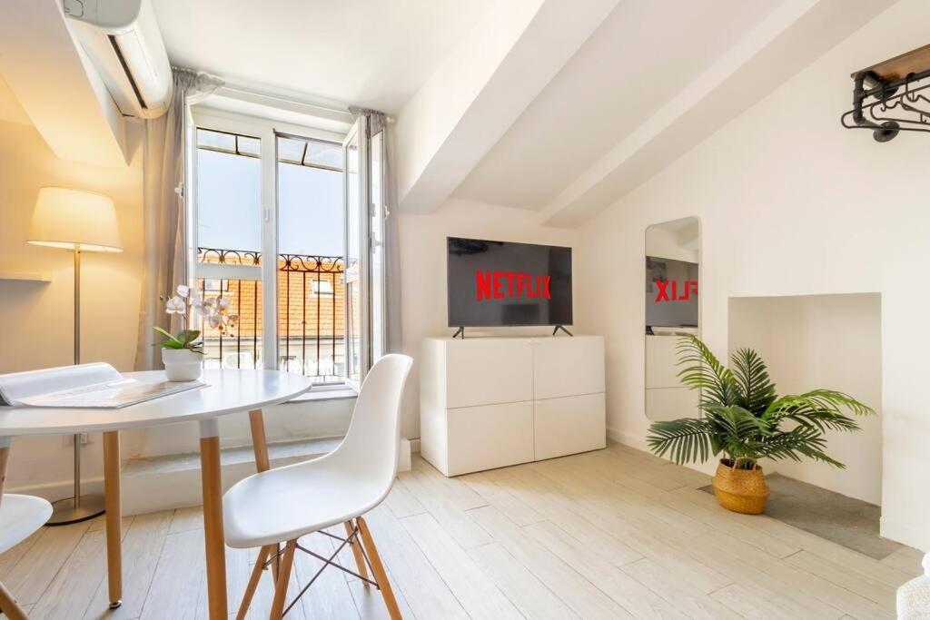 Centro Deluxe Suite Con Wi-Fi E Netflix Турин Экстерьер фото